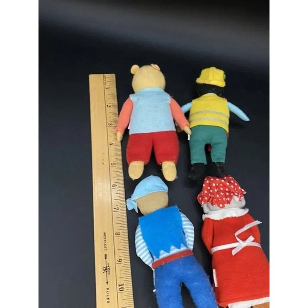 4 Target Wondershop Felt Goldilocks Bear Construction Worker Pirate Grandma